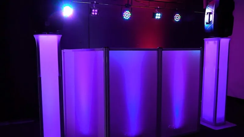 DJ Kit Rockville RPG102K with 10" speakers, Bluetooth, microphone, stands facade and lighting RPG102K RFAAW DJ PACK 2