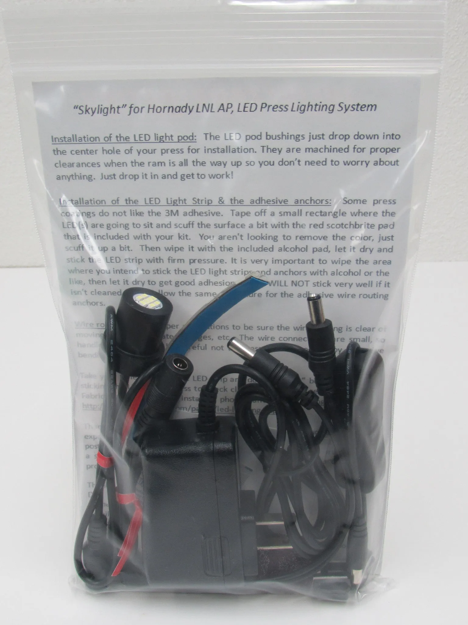 "Skylight" LED lighting system for the Hornady LNL AP