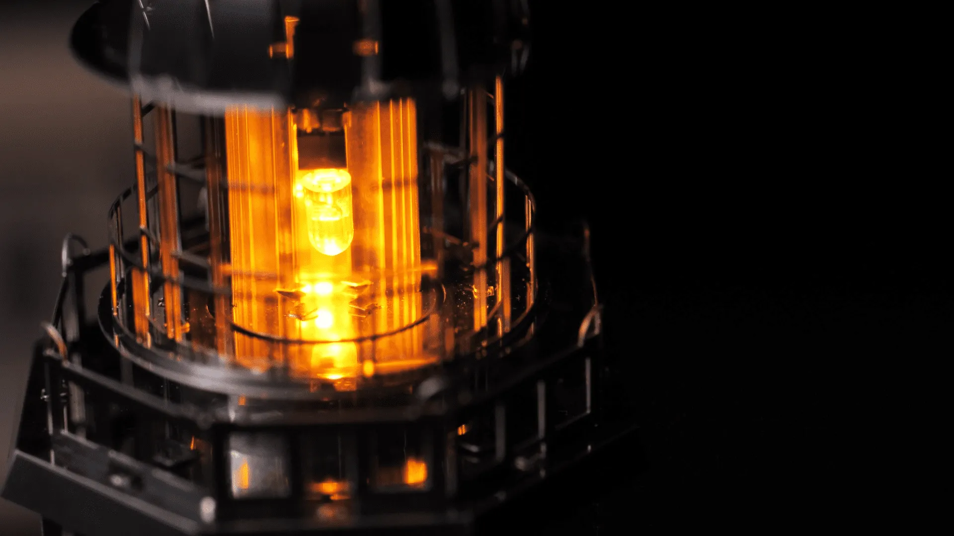 SAILOR'S COMPANION LIGHTHOUSE "La Jument"